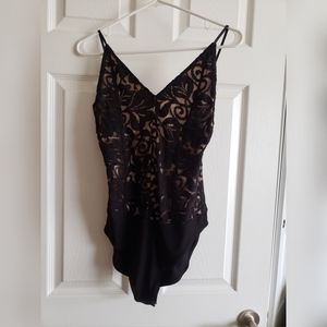 Lace top cheeky bodysuit M